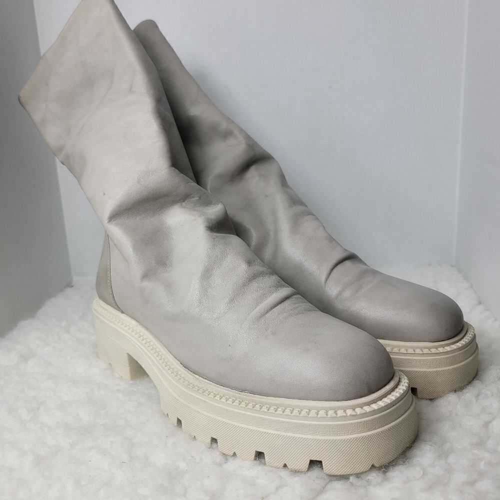 Free People Emma Ruche Leather Boots Size 10.5 Grey White Chunky Sole